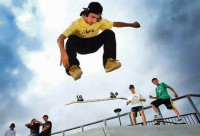 /album/skate-/jovenes-skaters-en-accion-1-jpg1/